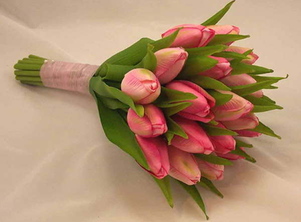 Bó hoa tulip chúc mừng sinh nhật đẹp và ấn tượng - Hình 2