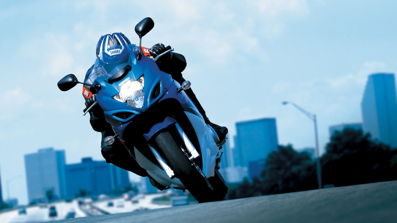 Vì ai cũng cần desktop ấn tượng, mời tải bộ hình nền xe mô tô Yamaha R –  GEARVN.COM