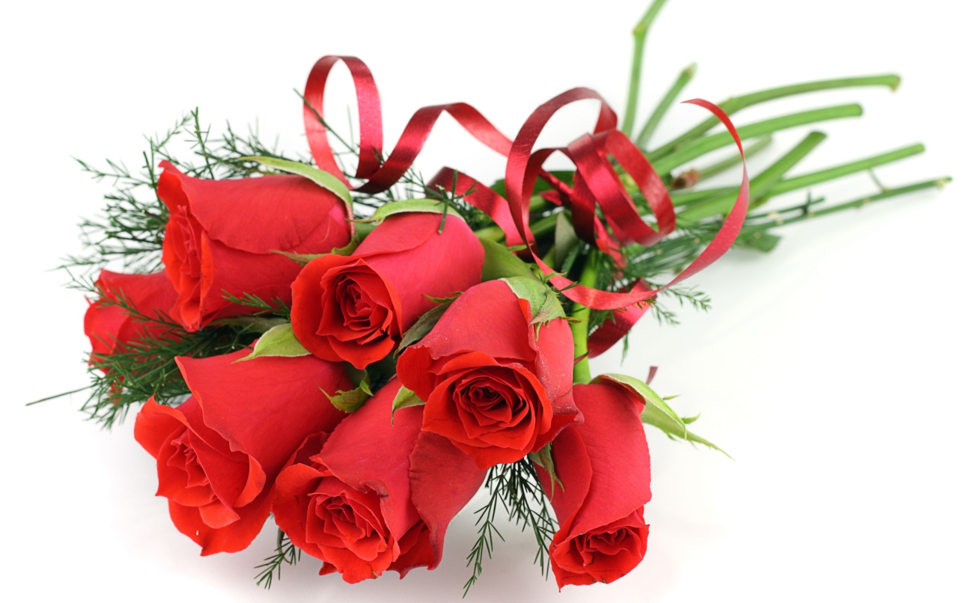 Bộ ảnh bó hoa hồng kèm hộp quà đầy ý nghĩa trong ngày lễ tình yêu Valentine - Hình 14